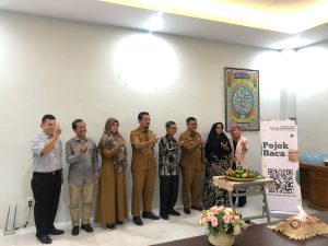 Hadirkan Pojok Baca, EKP Gemarkan Literasi dan Diskusi