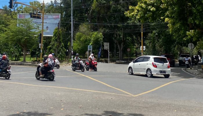 IPK TINGGI, ETIKA BERKENDARA NOL