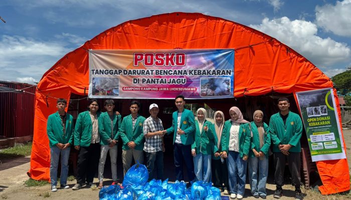 77 Rumah Dilahap Si Jago Merah di Lhokseumawe: BEM USK Sigap Hadirkan Bantuan di Tengah Trauma Warga