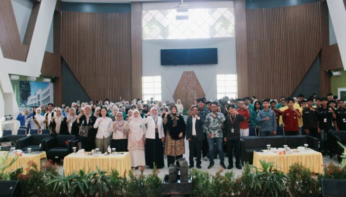 Perkuat Edukasi Bencana Hidrometeorologi dan Siklon Senyar, UKM FASTANA TDMRC Gelar Seminar U-DARE 4.0